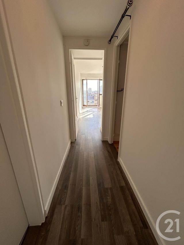 Appartement F1 &agrave; louer - 1 pi&egrave;ce - 25,67 m2 - Paris - 75018 - ILE-DE-FRANCE