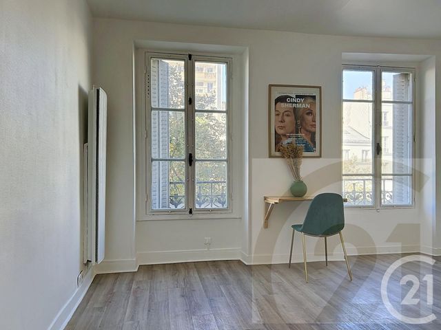 Appartement Studio &agrave; vendre - 1 pi&egrave;ce - 25,57 m2 - Paris - 75018 - ILE-DE-FRANCE