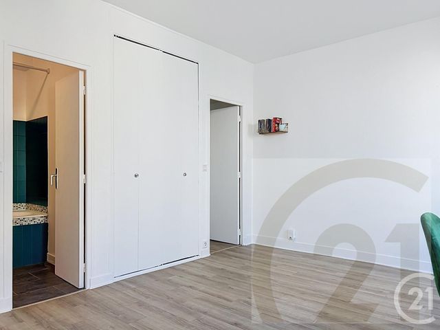 Appartement Studio &agrave; vendre - 1 pi&egrave;ce - 25,57 m2 - Paris - 75018 - ILE-DE-FRANCE