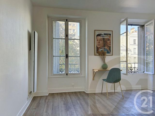Appartement Studio &agrave; vendre - 1 pi&egrave;ce - 25,57 m2 - Paris - 75018 - ILE-DE-FRANCE