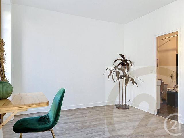 Appartement Studio &agrave; vendre - 1 pi&egrave;ce - 25,57 m2 - Paris - 75018 - ILE-DE-FRANCE