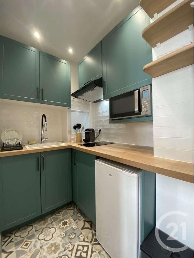 Appartement F1 &agrave; louer - 1 pi&egrave;ce - 22,10 m2 - Paris - 75018 - ILE-DE-FRANCE