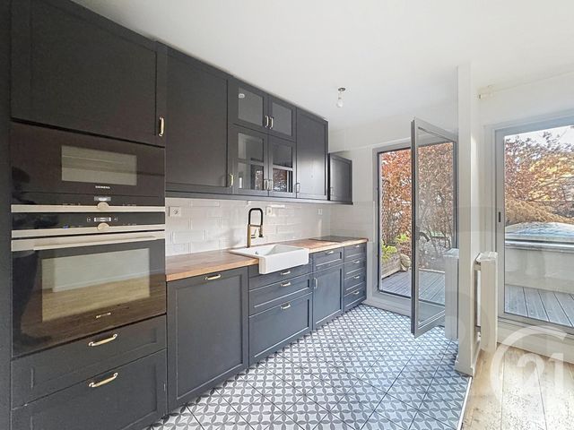 Appartement F3 &agrave; vendre - 3 pi&egrave;ces - 66 m2 - Paris - 75018 - ILE-DE-FRANCE