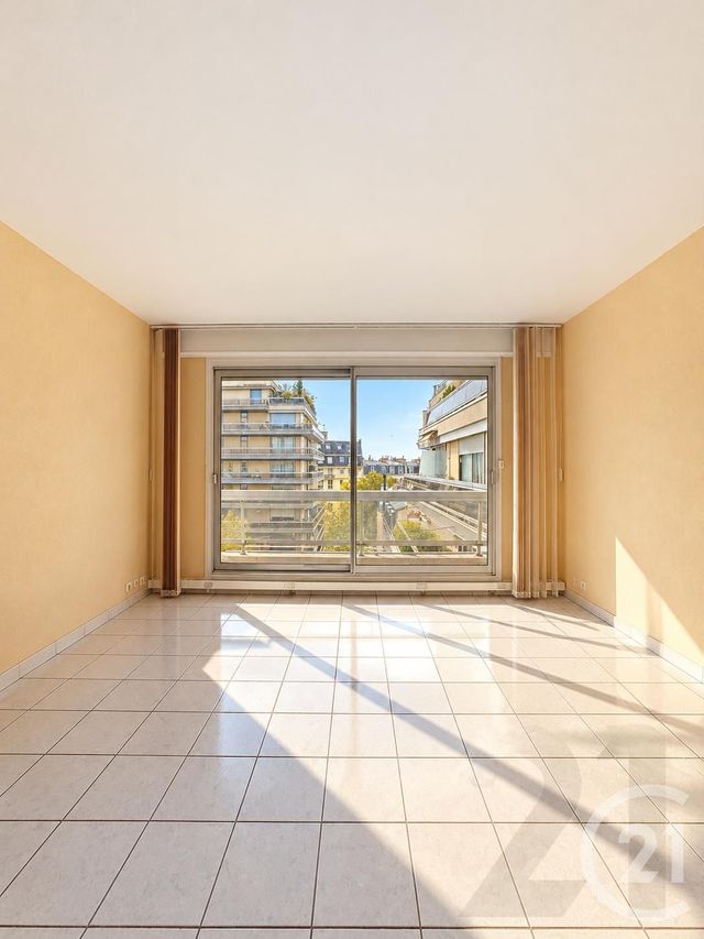Appartement F3 &agrave; vendre - 3 pi&egrave;ces - 71 m2 - Paris - 75018 - ILE-DE-FRANCE