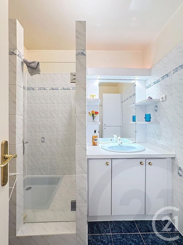 Appartement F3 &agrave; vendre - 3 pi&egrave;ces - 71 m2 - Paris - 75018 - ILE-DE-FRANCE