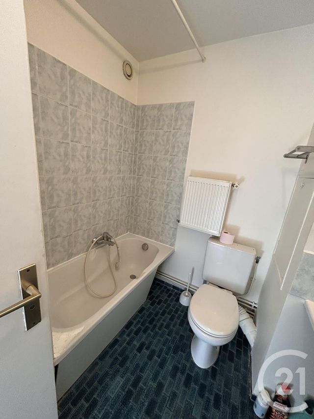 Appartement F1 &agrave; louer - 1 pi&egrave;ce - 19,28 m2 - Paris - 75018 - ILE-DE-FRANCE
