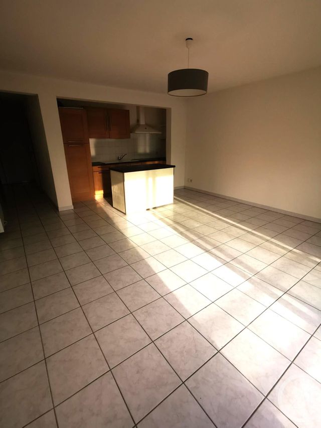 Appartement F3 &agrave; louer - 3 pi&egrave;ces - 59,84 m2 - Perpignan - 66 - LANGUEDOC-ROUSSILLON