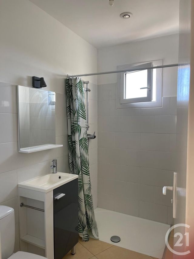 Appartement F3 &agrave; louer - 3 pi&egrave;ces - 55,12 m2 - Latour Bas Elne - 66 - LANGUEDOC-ROUSSILLON