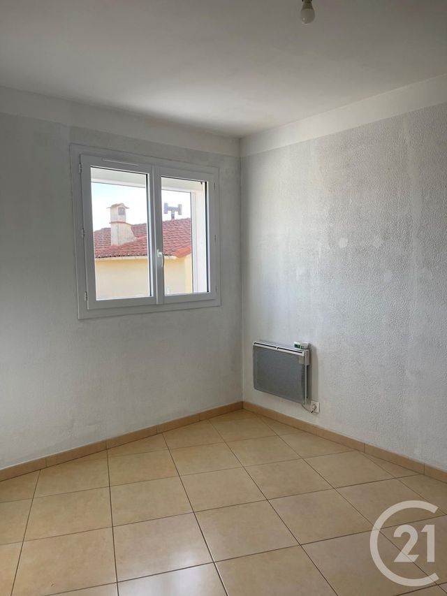 Appartement F3 &agrave; louer - 3 pi&egrave;ces - 55,12 m2 - Latour Bas Elne - 66 - LANGUEDOC-ROUSSILLON