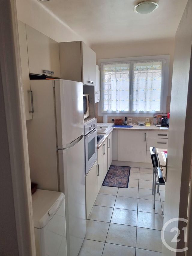 Appartement F4 à vendre - 4 pièces - 71,24 m2 - St Genis Des Fontaines - 66 - LANGUEDOC-ROUSSILLON