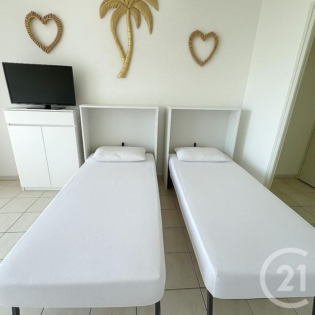 Appartement T1 à louer - 1 pièce - 23,31 m2 - St Cyprien - 66 - LANGUEDOC-ROUSSILLON