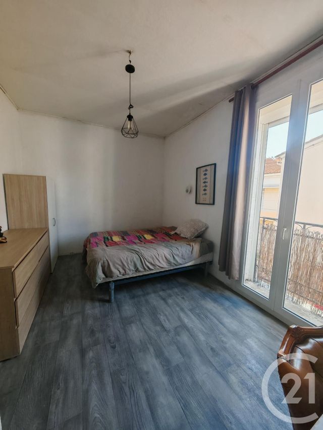 Maison &agrave; louer - 5 pi&egrave;ces - 177 m2 - St Esteve - 66 - LANGUEDOC-ROUSSILLON