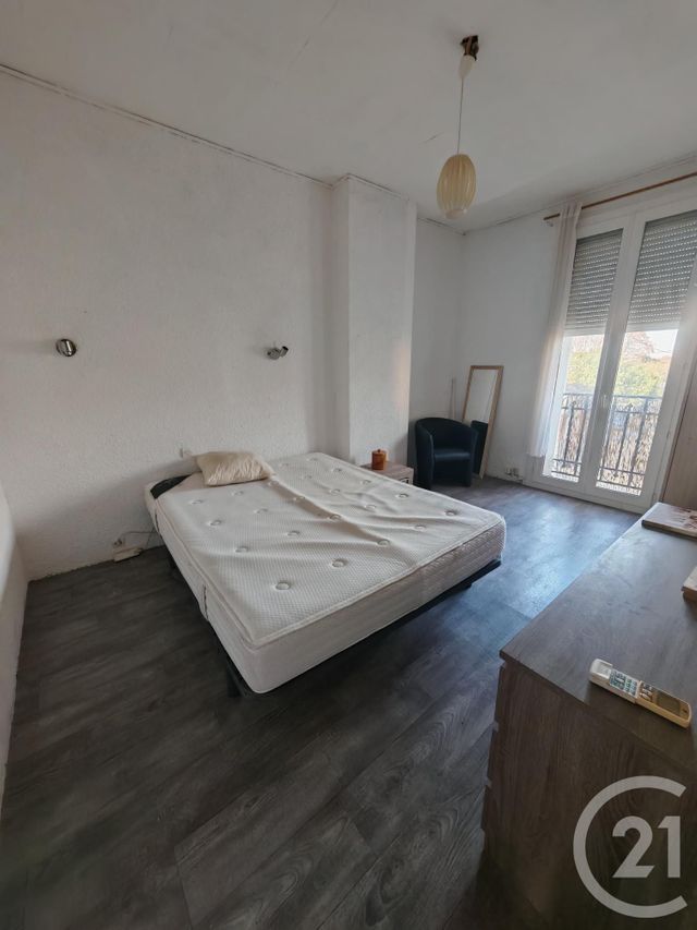 Maison &agrave; louer - 5 pi&egrave;ces - 177 m2 - St Esteve - 66 - LANGUEDOC-ROUSSILLON