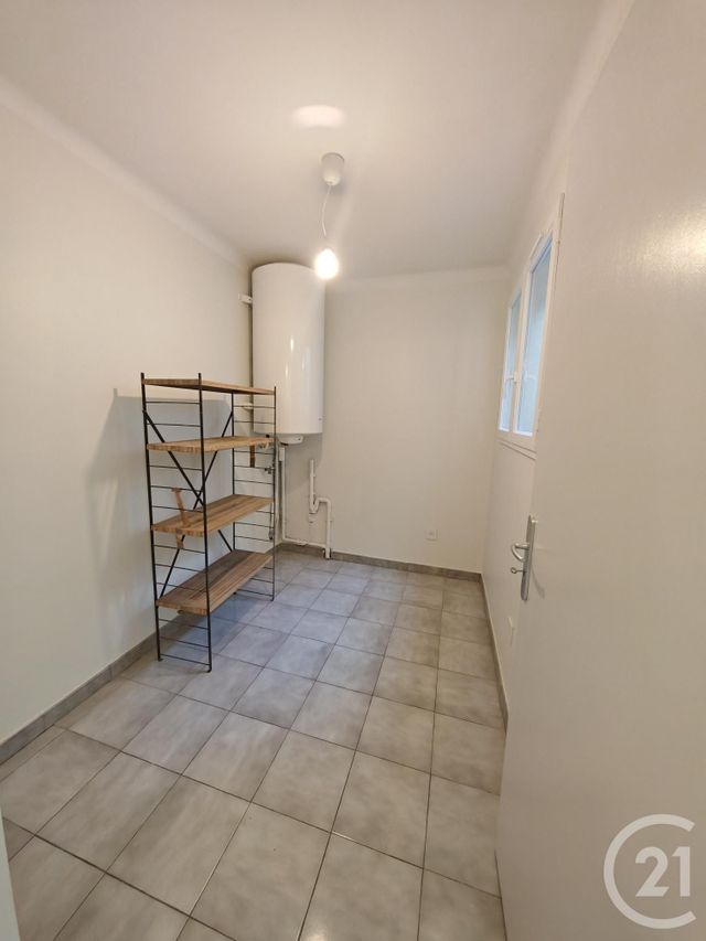 Appartement F3 &agrave; louer - 3 pi&egrave;ces - 74,73 m2 - Elne - 66 - LANGUEDOC-ROUSSILLON