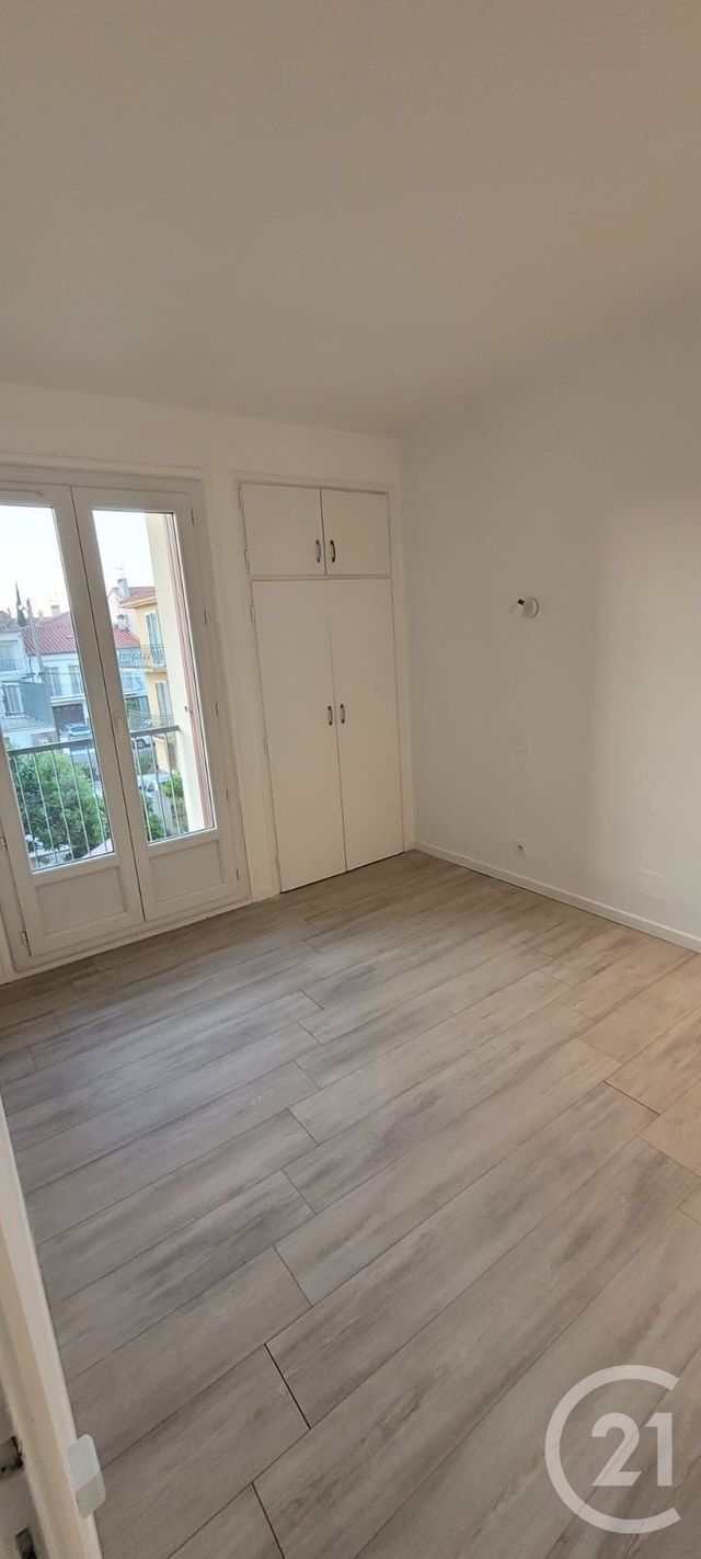 Appartement F4 &agrave; louer - 4 pi&egrave;ces - 78,45 m2 - Perpignan - 66 - LANGUEDOC-ROUSSILLON