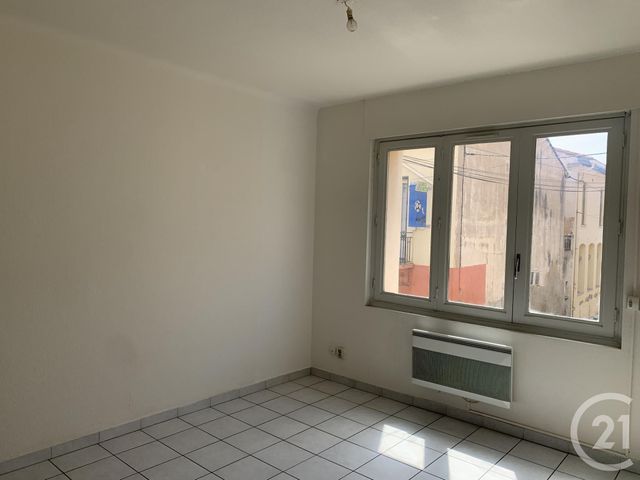Appartement F2 &agrave; louer - 2 pi&egrave;ces - 31,35 m2 - Elne - 66 - LANGUEDOC-ROUSSILLON