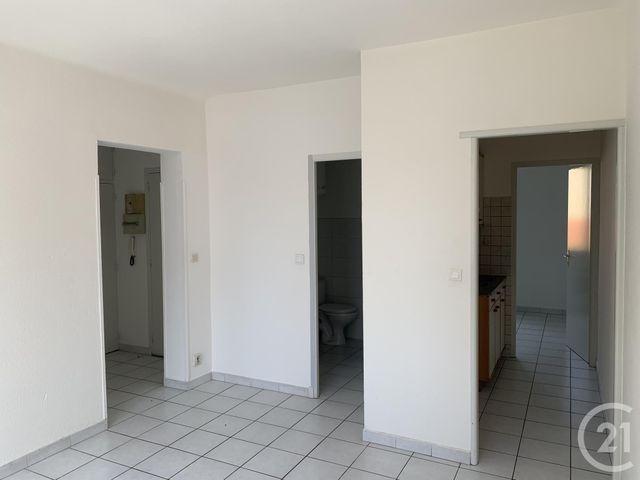 Appartement F2 &agrave; louer - 2 pi&egrave;ces - 31,35 m2 - Elne - 66 - LANGUEDOC-ROUSSILLON