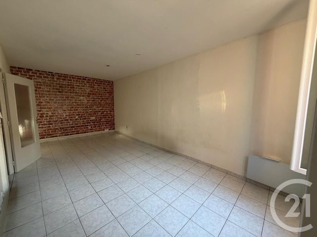 Appartement F3 &agrave; louer - 3 pi&egrave;ces - 66,12 m2 - Perpignan - 66 - LANGUEDOC-ROUSSILLON