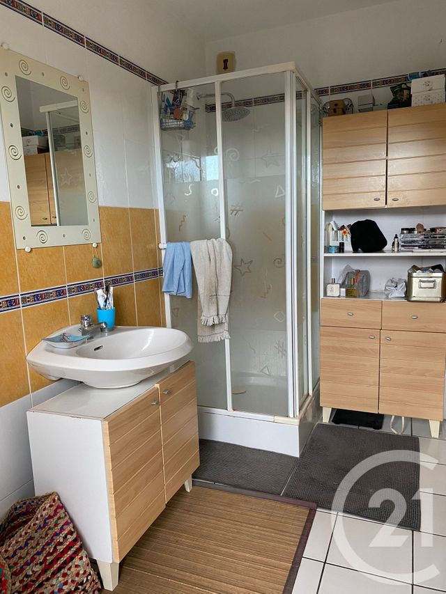 Appartement F10 &agrave; louer - 2 pi&egrave;ces - 49,63 m2 - Perpignan - 66 - LANGUEDOC-ROUSSILLON