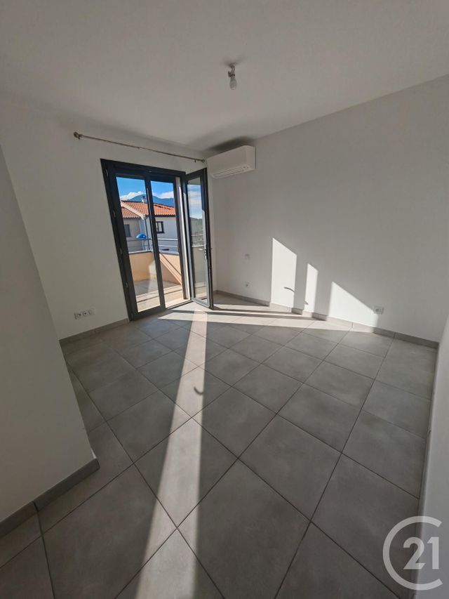 Maison &agrave; louer - 4 pi&egrave;ces - 96,12 m2 - Argeles Sur Mer - 66 - LANGUEDOC-ROUSSILLON