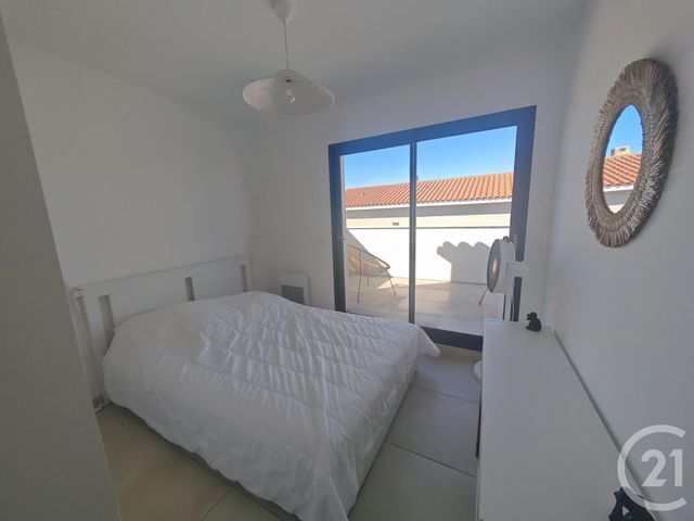 Appartement &agrave; louer - 2 pi&egrave;ces - 40,86 m2 - Ste Marie La Mer - 66 - LANGUEDOC-ROUSSILLON