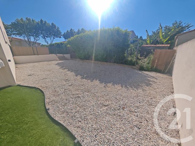 Appartement &agrave; louer - 2 pi&egrave;ces - 40,86 m2 - Ste Marie La Mer - 66 - LANGUEDOC-ROUSSILLON