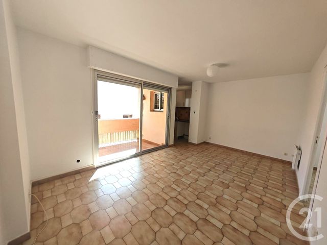 Appartement F2 &agrave; louer - 2 pi&egrave;ces - 32,75 m2 - Argeles Sur Mer - 66 - LANGUEDOC-ROUSSILLON