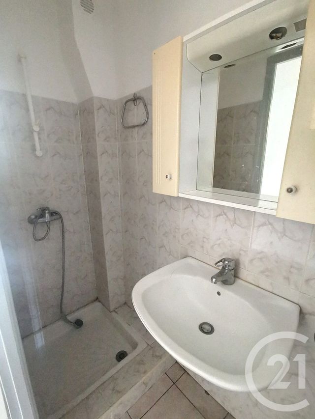 Appartement F1 &agrave; louer - 1 pi&egrave;ce - 23,91 m2 - Perpignan - 66 - LANGUEDOC-ROUSSILLON