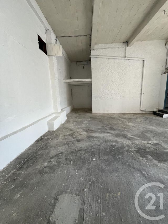 Appartement Atelier d'artiste &agrave; louer - 2 pi&egrave;ces - 90 m2 - Elne - 66 - LANGUEDOC-ROUSSILLON