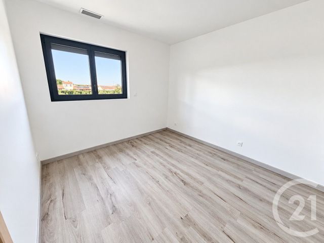 Appartement F3 &agrave; louer - 3 pi&egrave;ces - 75 m2 - Montesquieu Des Alberes - 66 - LANGUEDOC-ROUSSILLON