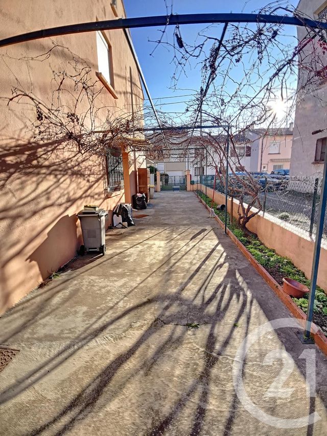 Appartement F3 &agrave; louer - 3 pi&egrave;ces - 70,01 m2 - Elne - 66 - LANGUEDOC-ROUSSILLON