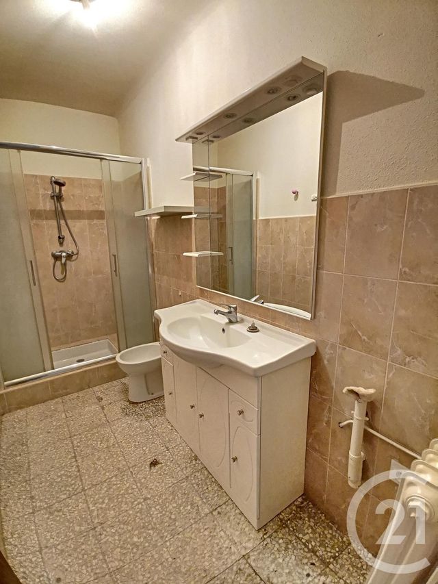 Appartement F3 &agrave; louer - 3 pi&egrave;ces - 70,01 m2 - Elne - 66 - LANGUEDOC-ROUSSILLON