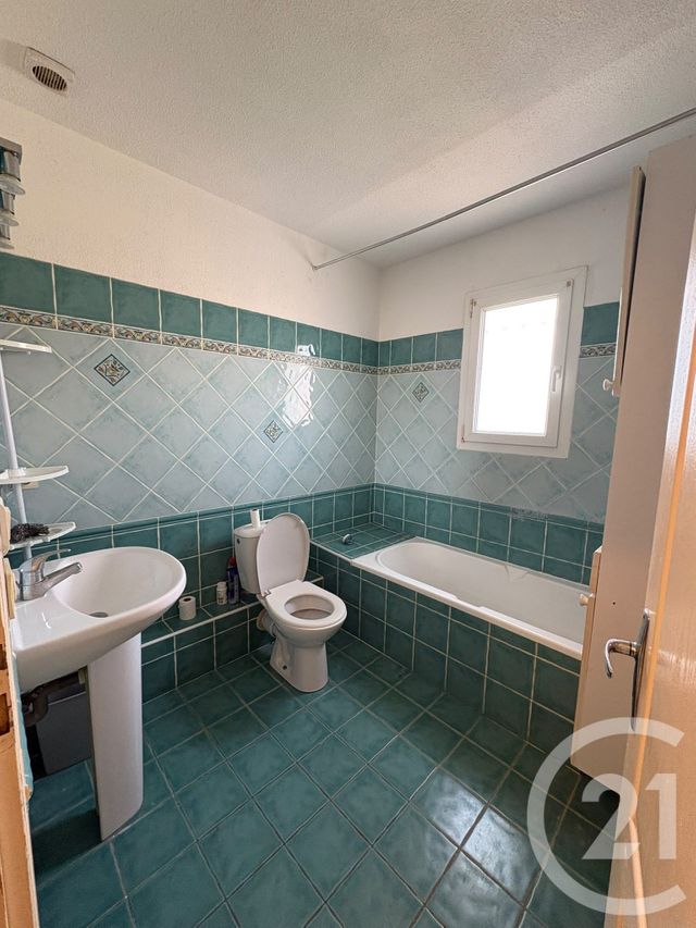 Maison &agrave; louer - 4 pi&egrave;ces - 90,30 m2 - Perpignan - 66 - LANGUEDOC-ROUSSILLON