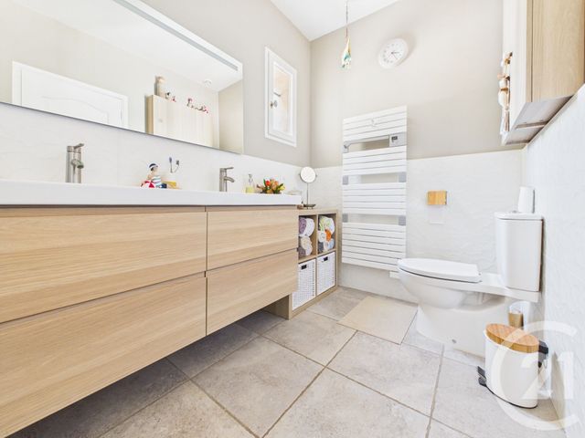 Maison &agrave; vendre - 4 pi&egrave;ces - 98,55 m2 - La Valette Du Var - 83 - PROVENCE-ALPES-COTE-D-AZUR