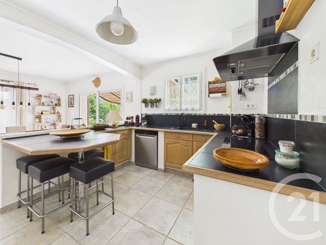 Maison &agrave; vendre - 4 pi&egrave;ces - 98,55 m2 - La Valette Du Var - 83 - PROVENCE-ALPES-COTE-D-AZUR