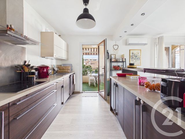 Appartement F3 &agrave; vendre - 3 pi&egrave;ces - 72,84 m2 - La Valette Du Var - 83 - PROVENCE-ALPES-COTE-D-AZUR