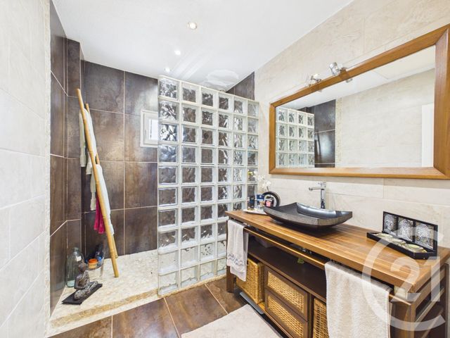 Maison &agrave; vendre - 3 pi&egrave;ces - 75,27 m2 - La Valette Du Var - 83 - PROVENCE-ALPES-COTE-D-AZUR