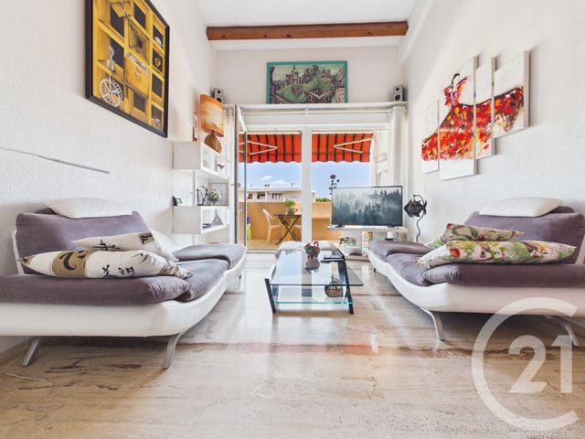 Appartement F4 &agrave; vendre - 4 pi&egrave;ces - 84,97 m2 - La Valette Du Var - 83 - PROVENCE-ALPES-COTE-D-AZUR