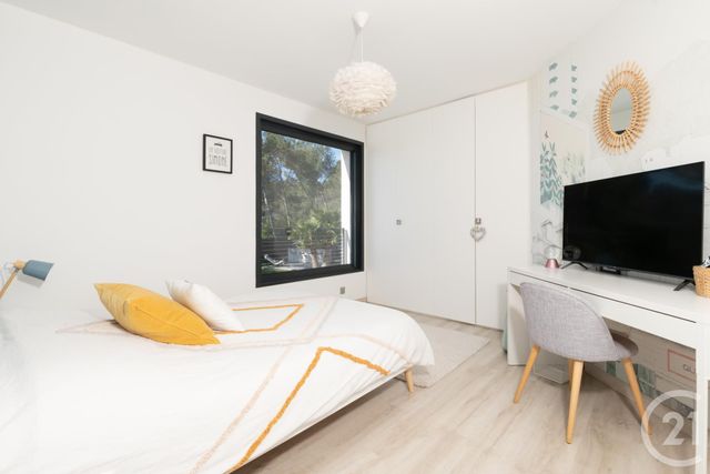 Maison &agrave; vendre - 6 pi&egrave;ces - 190,03 m2 - La Farlede - 83 - PROVENCE-ALPES-COTE-D-AZUR