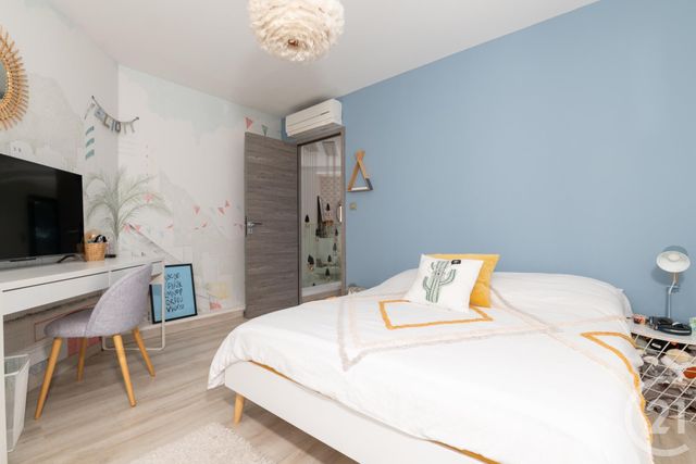 Maison &agrave; vendre - 6 pi&egrave;ces - 190,03 m2 - La Farlede - 83 - PROVENCE-ALPES-COTE-D-AZUR