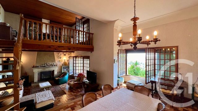 Maison &agrave; vendre - 7 pi&egrave;ces - 195 m2 - La Valette Du Var - 83 - PROVENCE-ALPES-COTE-D-AZUR