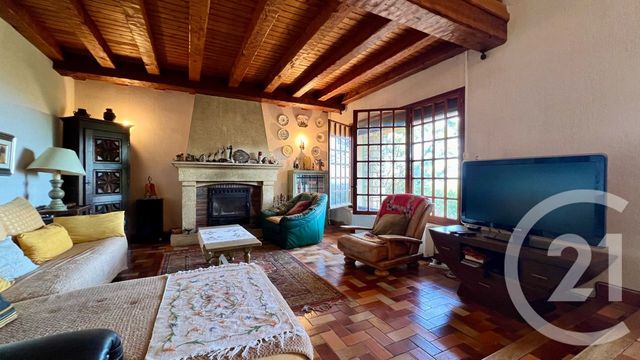 Maison &agrave; vendre - 7 pi&egrave;ces - 195 m2 - La Valette Du Var - 83 - PROVENCE-ALPES-COTE-D-AZUR