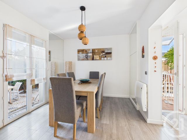 Maison &agrave; vendre - 6 pi&egrave;ces - 181,10 m2 - La Valette Du Var - 83 - PROVENCE-ALPES-COTE-D-AZUR