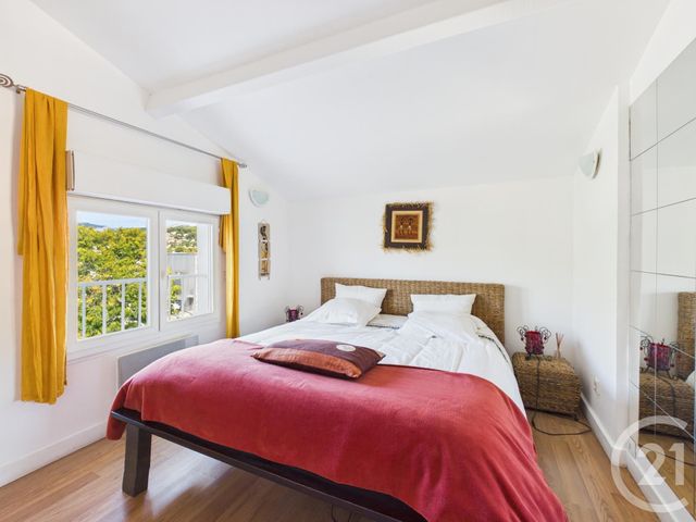 Maison &agrave; vendre - 6 pi&egrave;ces - 181,10 m2 - La Valette Du Var - 83 - PROVENCE-ALPES-COTE-D-AZUR