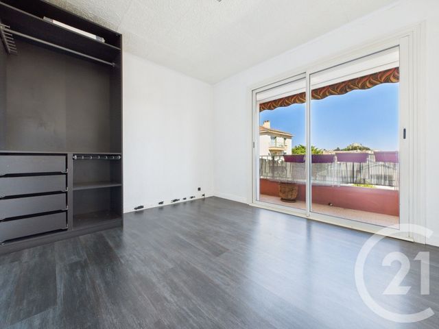 Appartement T4 à vendre - 4 pièces - 78,64 m2 - La Garde - 83 - PROVENCE-ALPES-COTE-D-AZUR