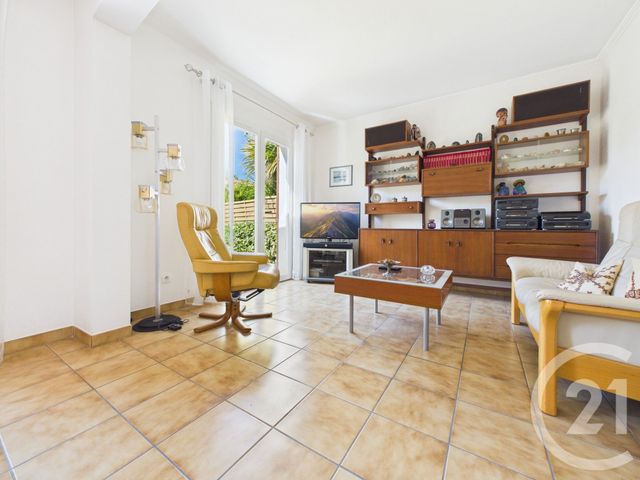 Maison &agrave; vendre - 4 pi&egrave;ces - 85,59 m2 - La Valette Du Var - 83 - PROVENCE-ALPES-COTE-D-AZUR