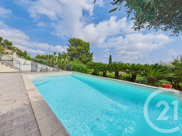 Maison à vendre - 5 pièces - 189 m2 - Toulon - 83 - PROVENCE-ALPES-COTE-D-AZUR