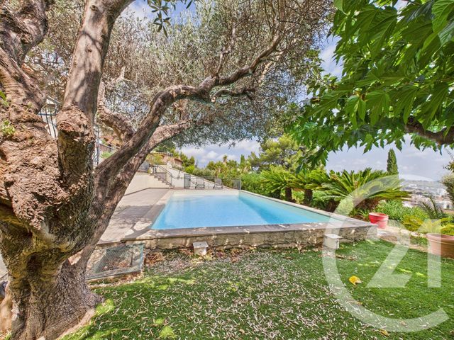 Maison à vendre - 5 pièces - 189 m2 - Toulon - 83 - PROVENCE-ALPES-COTE-D-AZUR