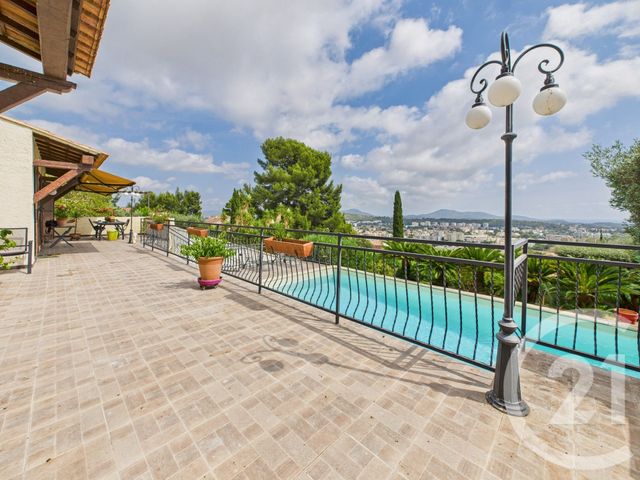 Maison à vendre - 5 pièces - 189 m2 - Toulon - 83 - PROVENCE-ALPES-COTE-D-AZUR