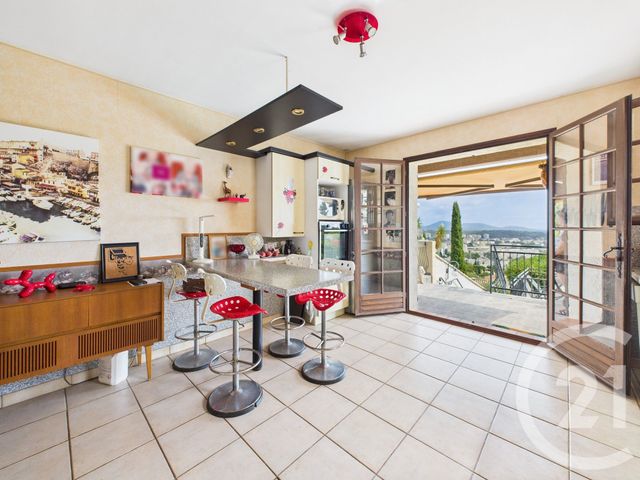 Maison à vendre - 5 pièces - 189 m2 - Toulon - 83 - PROVENCE-ALPES-COTE-D-AZUR